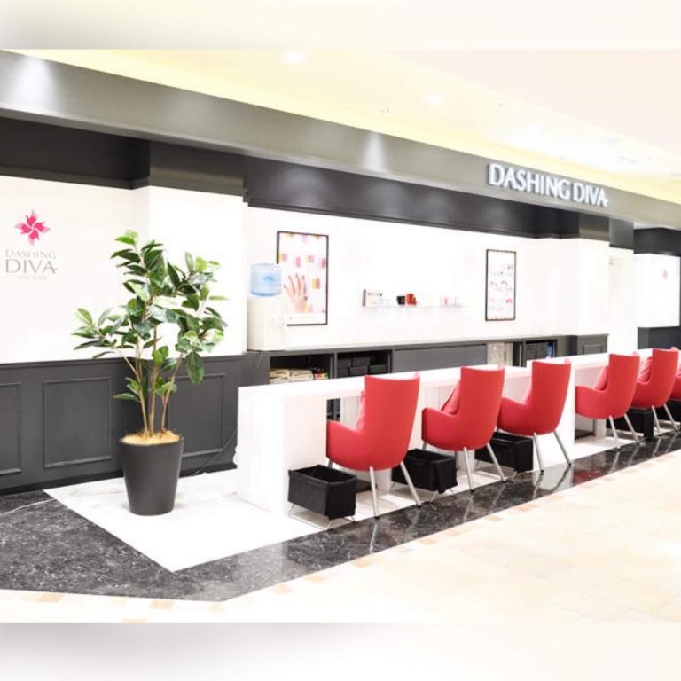 DASHING DIVA (ダッシングディバ) アトレ川崎店