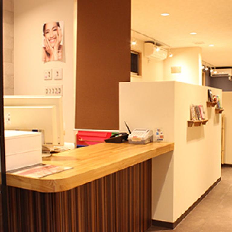 L nail 綱島店