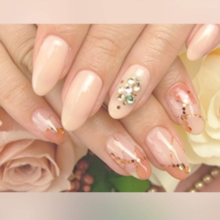 Allure (アリュール) nail×eyelash 横濱元町店