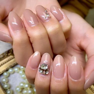 DIVINE NAIL (ディバイン　ネイル)