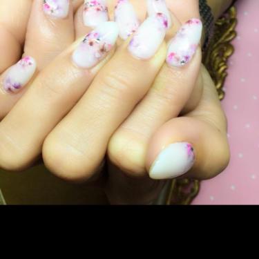 お花ネイル